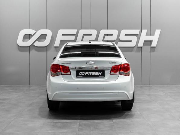 Chevrolet Cruze I Рестайлинг с пробегом 2013 года, цена 680 000 рублей, 250835 км, седан, Автокод Объявления