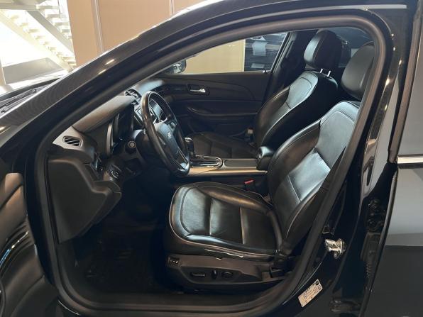 Chevrolet Malibu VIII с пробегом 2012 года, цена 1 200 000 рублей, 124312 км, седан, Автокод Объявления