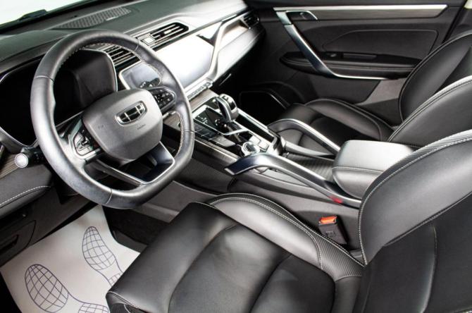 Geely Atlas Pro с пробегом 2022 года, цена 2 049 000 рублей, 33000 км, внедорожник, Автокод Объявления