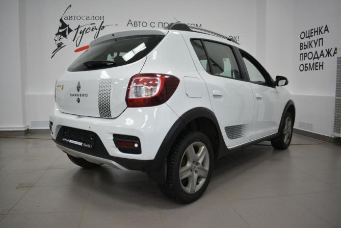 Renault Sandero II с пробегом 2017 года, цена 1 099 000 рублей, 79000 км, хэтчбек, Автокод Объявления