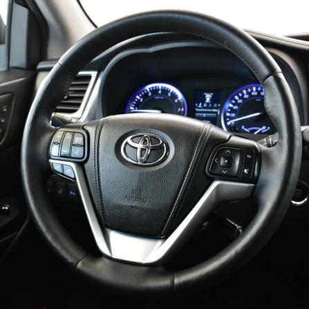 Toyota Highlander III (XU50) с пробегом 2014 года, цена 2 200 000 рублей, 289302 км, внедорожник, Автокод Объявления