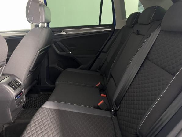 Volkswagen Tiguan II с пробегом 2018 года, цена 2 780 000 рублей, 52780 км, внедорожник, Автокод Объявления