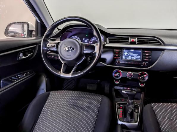 Kia Rio IV с пробегом 2019 года, цена 1 340 000 рублей, 130755 км, седан, Автокод Объявления