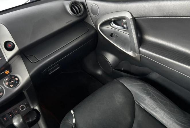 Toyota RAV4 III (XA30) Рестайлинг с пробегом 2012 года, цена 1 720 000 рублей, 133040 км, внедорожник, Автокод Объявления