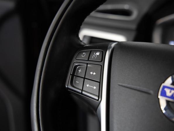Volvo XC70 II Рестайлинг с пробегом 2014 года, цена 1 449 000 рублей, 309336 км, универсал, Автокод Объявления