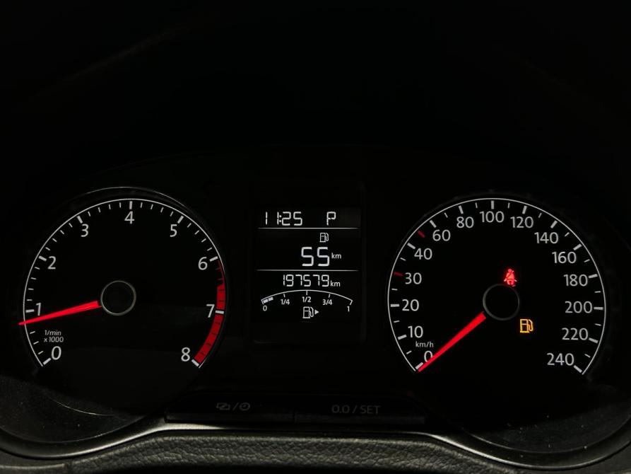 Volkswagen Polo V Рестайлинг Санкт-Петербург  - изображение 16