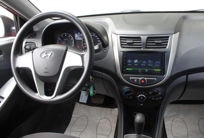 Hyundai Solaris I с пробегом 2011 года, цена 870 000 рублей, 129928 км, седан, Автокод Объявления