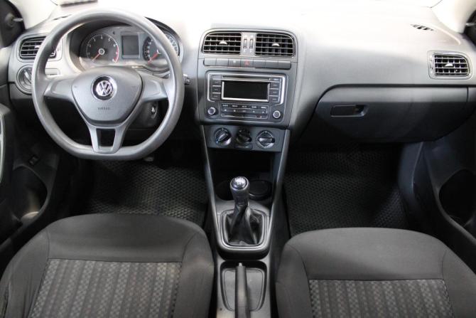 Volkswagen Polo V Рестайлинг с пробегом 2017 года, цена 1 109 000 рублей, 97467 км, седан, Автокод Объявления