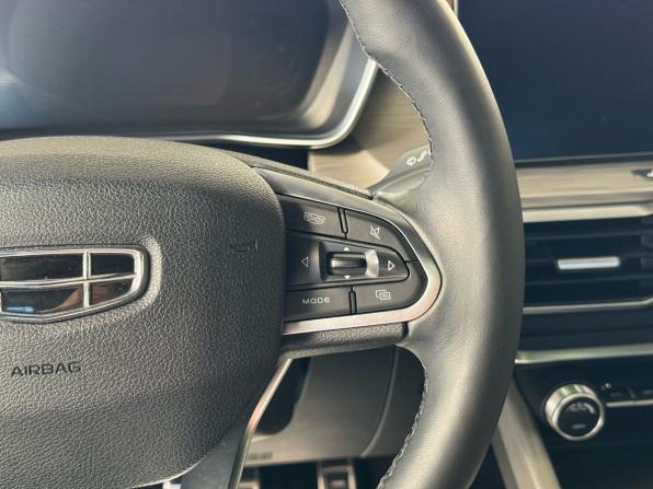 Geely Coolray I с пробегом 2023 года, цена 1 950 000 рублей, 21930 км, внедорожник, Автокод Объявления