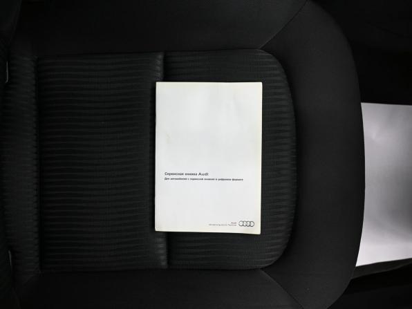 Audi A4 IV (B8) Рестайлинг с пробегом 2013 года, цена 1 095 000 рублей, 263747 км, седан, Автокод Объявления