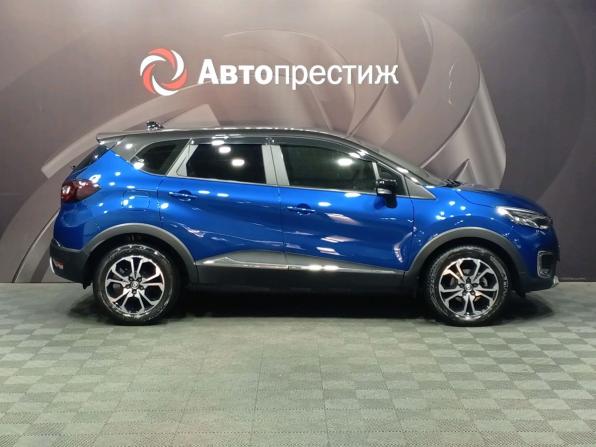 Renault Kaptur I Рестайлинг с пробегом 2021 года, цена 1 699 000 рублей, 76342 км, внедорожник, Автокод Объявления