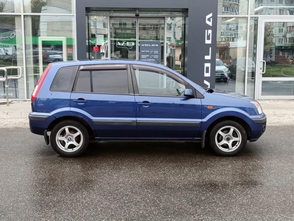 Ford Fusion I Рестайлинг с пробегом 2008 года, цена 370 000 рублей, 270200 км, хэтчбек, Автокод Объявления