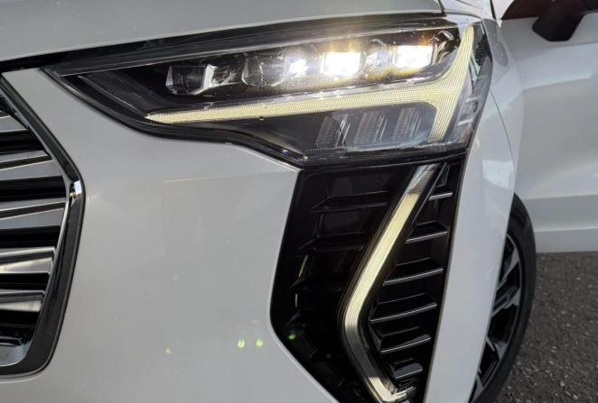 Haval Jolion I с пробегом 2023 года, цена 2 100 000 рублей, 26268 км, внедорожник, Автокод Объявления