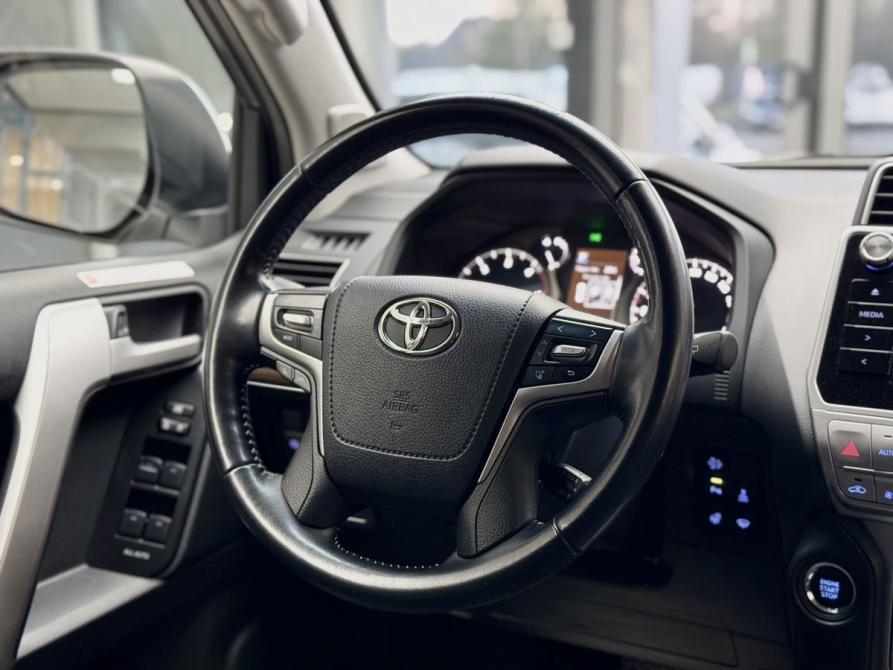 Toyota Land Cruiser Prado 150 Series Рестайлинг 2 Вологда  - изображение 19