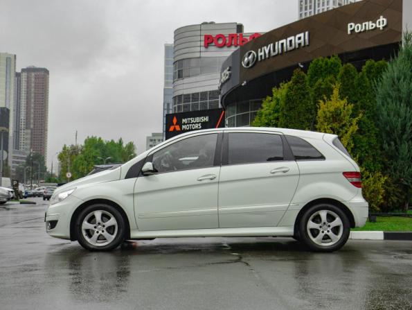 Mercedes-Benz B-Класс I (W245) Рестайлинг с пробегом 2009 года, цена 688 000 рублей, 262325 км, хэтчбек, Автокод Объявления
