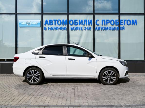 Lada (ВАЗ) Vesta I с пробегом 2017 года, цена 749 000 рублей, 107902 км, седан, Автокод Объявления