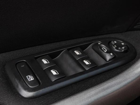 Peugeot 308 I с пробегом 2008 года, цена 499 000 рублей, 206012 км, хэтчбек, Автокод Объявления