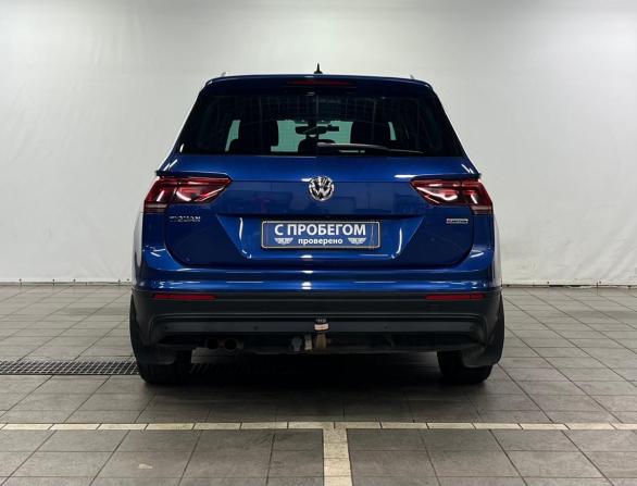 Volkswagen Tiguan II с пробегом 2018 года, цена 2 350 000 рублей, 117000 км, внедорожник, Автокод Объявления