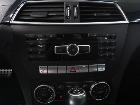 Mercedes-Benz C-Класс III (W204) Рестайлинг с пробегом 2013 года, цена 1 619 000 рублей, 144409 км, седан, Автокод Объявления