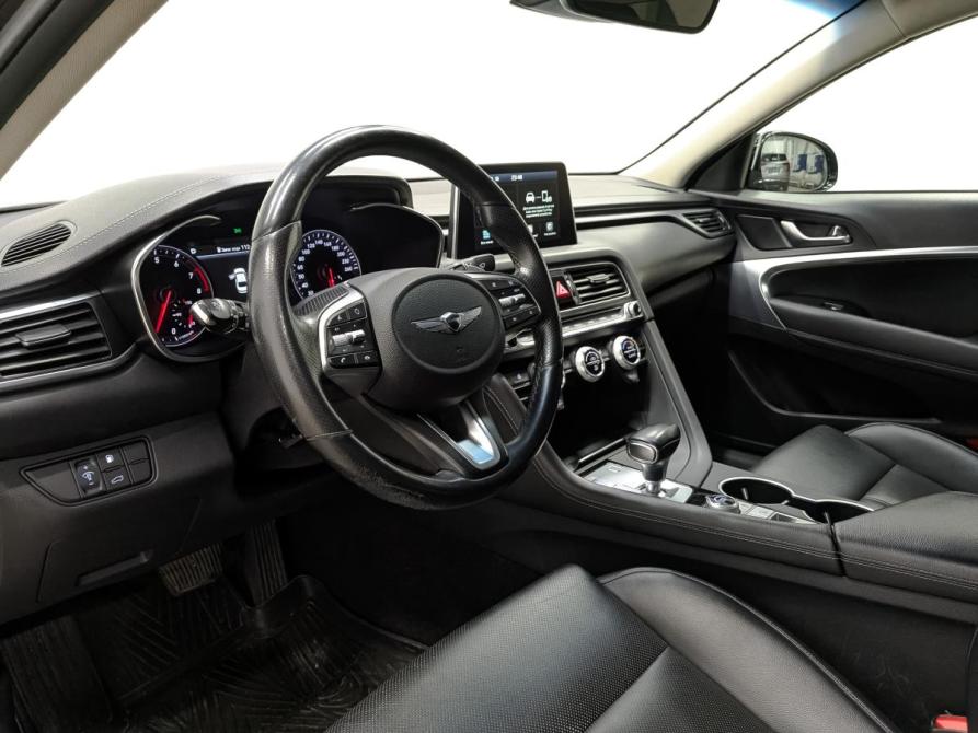 Genesis G70 I Москва  - изображение 15