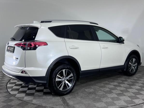 Toyota RAV4 IV (XA40) Рестайлинг с пробегом 2017 года, цена 2 297 000 рублей, 64636 км, внедорожник, Автокод Объявления