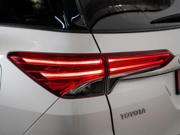 Toyota Fortuner II с пробегом 2018 года, цена 3 300 000 рублей, 212086 км, внедорожник, Автокод Объявления