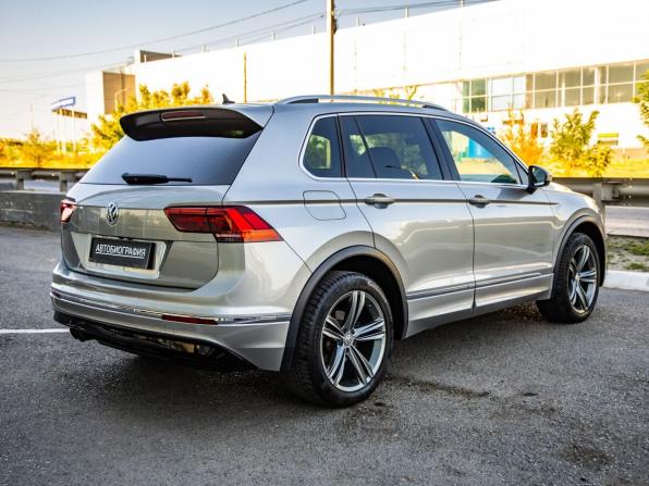 Volkswagen Tiguan II с пробегом 2018 года, цена 2 548 000 рублей, 116427 км, внедорожник, Автокод Объявления