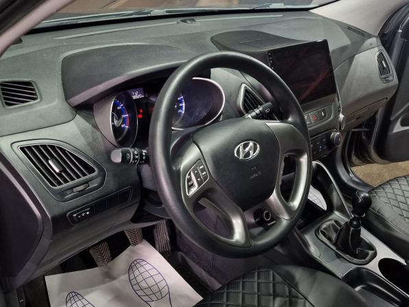 Hyundai ix35 I Рестайлинг с пробегом 2014 года, цена 999 000 рублей, 208919 км, внедорожник, Автокод Объявления