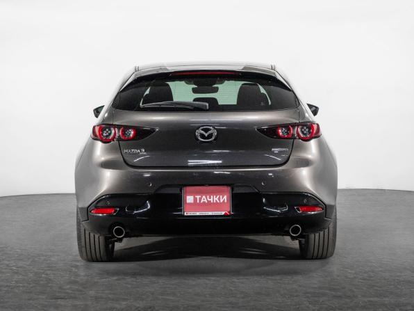 Mazda 3 IV (BP) с пробегом 2021 года, цена 1 550 000 рублей, 120535 км, хэтчбек, Автокод Объявления