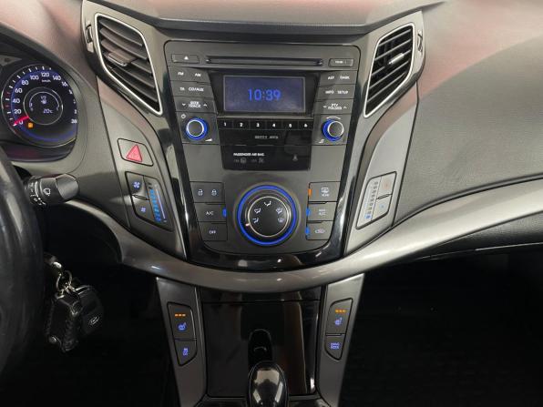 Hyundai i40 I с пробегом 2015 года, цена 1 240 000 рублей, 161830 км, седан, Автокод Объявления