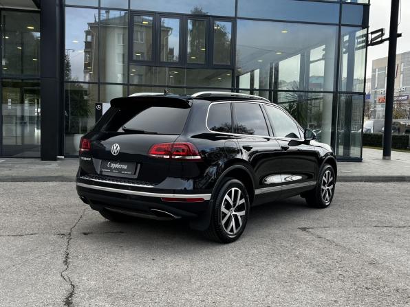 Volkswagen Touareg II Рестайлинг с пробегом 2017 года, цена 3 790 000 рублей, 90700 км, внедорожник, Автокод Объявления