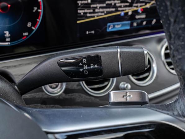 Mercedes-Benz E-Класс V (W213 S213 C238) с пробегом 2021 года, цена 4 789 000 рублей, 84237 км, седан, Автокод Объявления