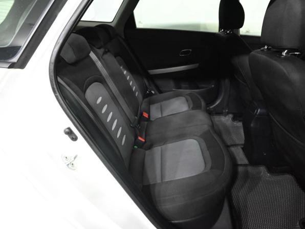 Kia Ceed II с пробегом 2015 года, цена 1 050 000 рублей, 201400 км, универсал, Автокод Объявления