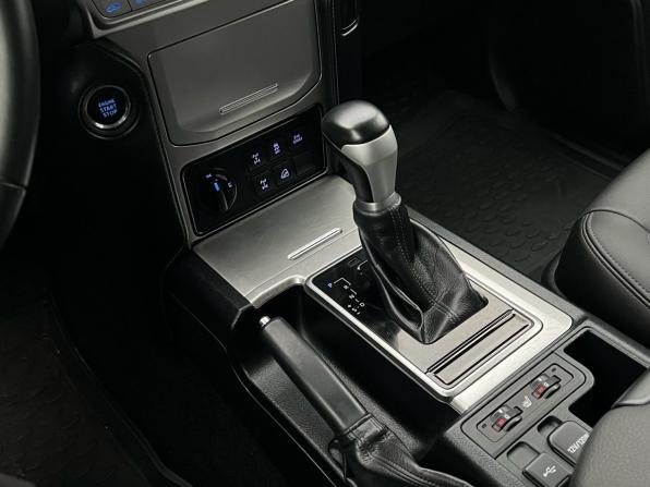 Toyota Land Cruiser Prado 150 Series Рестайлинг 3 с пробегом 2021 года, цена 6 700 000 рублей, 72513 км, внедорожник, Автокод Объявления