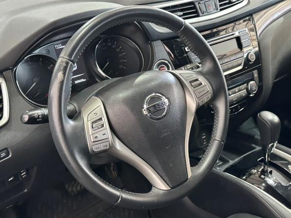 Nissan X-Trail III с пробегом 2017 года, цена 1 399 000 рублей, 209649 км, внедорожник, Автокод Объявления