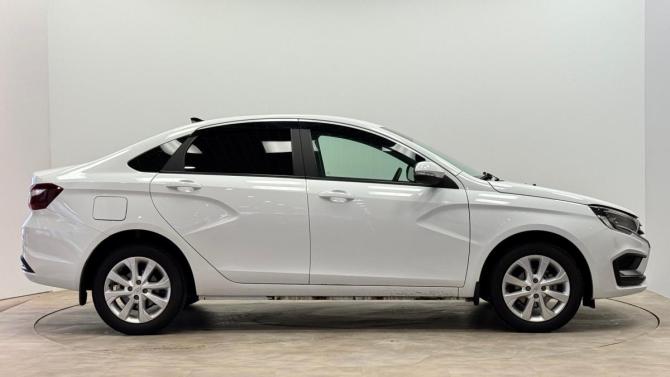 Lada (ВАЗ) Vesta I Рестайлинг (NG) с пробегом 2024 года, цена 1 419 000 рублей, 25609 км, седан, Автокод Объявления