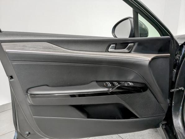 Kia K5 III с пробегом 2020 года, цена 2 450 000 рублей, 78506 км, седан, Автокод Объявления