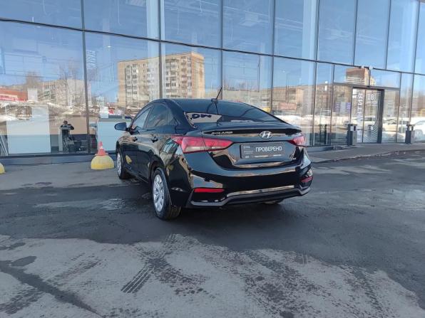 Hyundai Solaris II с пробегом 2018 года, цена 1 140 000 рублей, 98362 км, седан, Автокод Объявления
