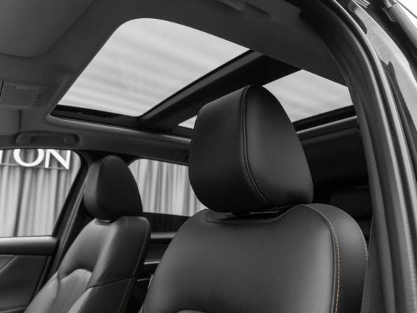 Mazda CX-60 с пробегом 2022 года, цена 5 290 000 рублей, 56097 км, внедорожник, Автокод Объявления