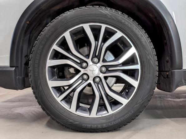 Mitsubishi Outlander III Рестайлинг 2 с пробегом 2015 года, цена 1 899 000 рублей, 125601 км, внедорожник, Автокод Объявления