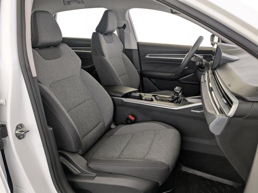 Geely Emgrand II Москва  - изображение 18