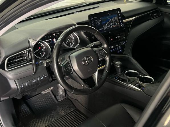 Toyota Camry VIII (XV70) Рестайлинг с пробегом 2021 года, цена 2 599 000 рублей, 161135 км, седан, Автокод Объявления