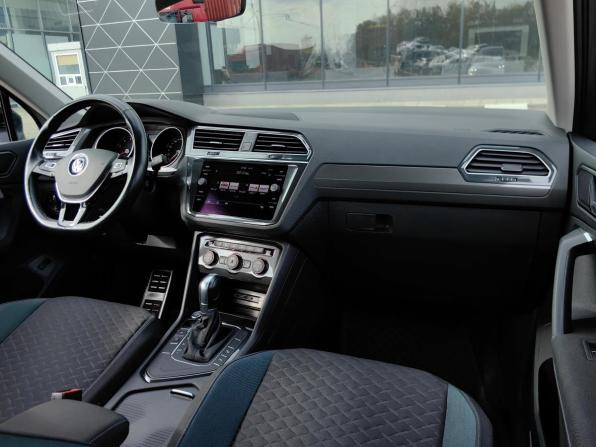 Volkswagen Tiguan II с пробегом 2019 года, цена 2 239 000 рублей, 82000 км, внедорожник, Автокод Объявления