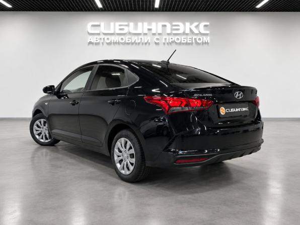 Hyundai Solaris II Рестайлинг с пробегом 2021 года, цена 1 455 000 рублей, 141500 км, седан, Автокод Объявления