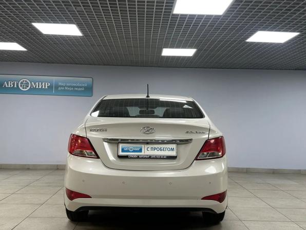 Hyundai Solaris I Рестайлинг с пробегом 2015 года, цена 1 119 000 рублей, 85000 км, седан, Автокод Объявления