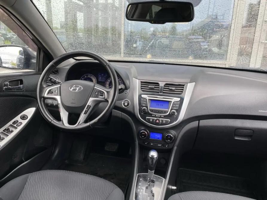 Hyundai Solaris I Новосибирск  - изображение 11