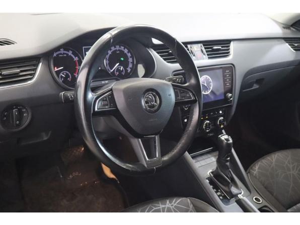 Skoda Octavia III (A7) Рестайлинг с пробегом 2018 года, цена 1 455 000 рублей, 193828 км, лифтбек, Автокод Объявления