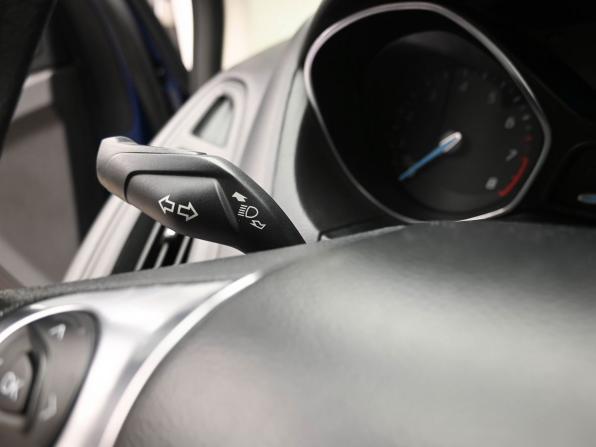 Ford Focus III с пробегом 2013 года, цена 849 900 рублей, 199419 км, седан, Автокод Объявления