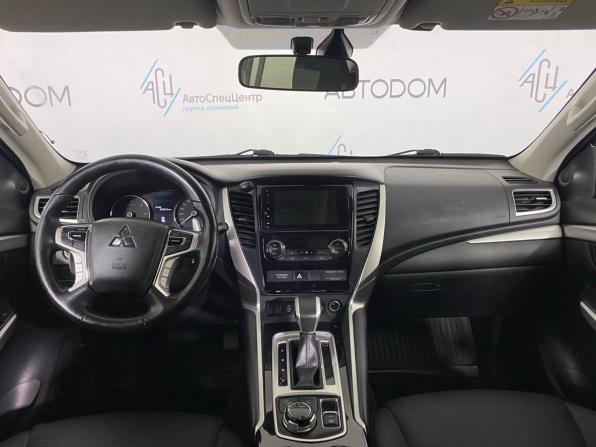 Mitsubishi Pajero Sport III с пробегом 2018 года, цена 2 667 000 рублей, 216921 км, внедорожник, Автокод Объявления