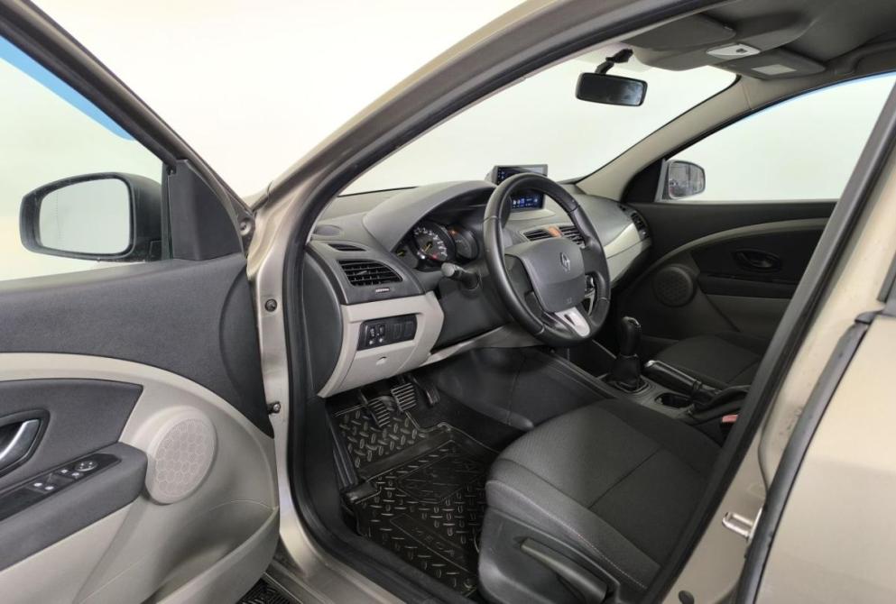 Renault Megane III Нижний Новгород  - изображение 8